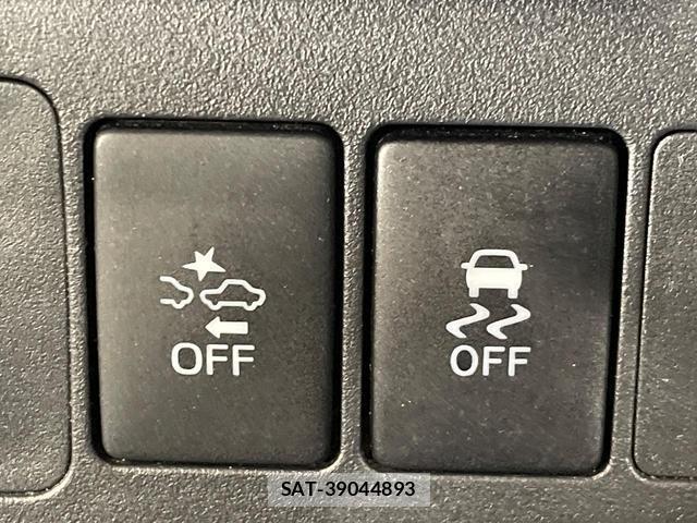 Daihatsu HIJET TRUCK 2018-06 7801537-5
