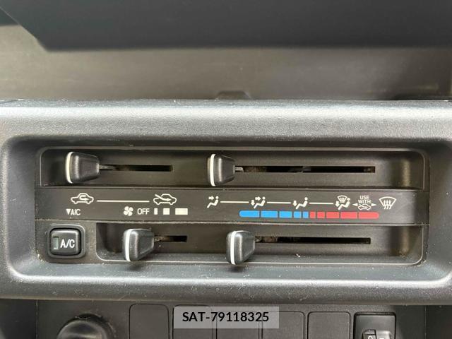 Daihatsu HIJET TRUCK 2019-12 7801637-19