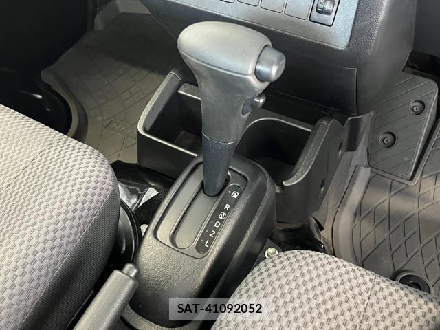 Daihatsu HIJET TRUCK 2018-02 7801890-11