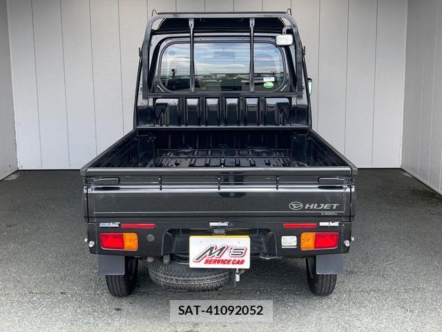 Daihatsu HIJET TRUCK 2018-02 7801890-8