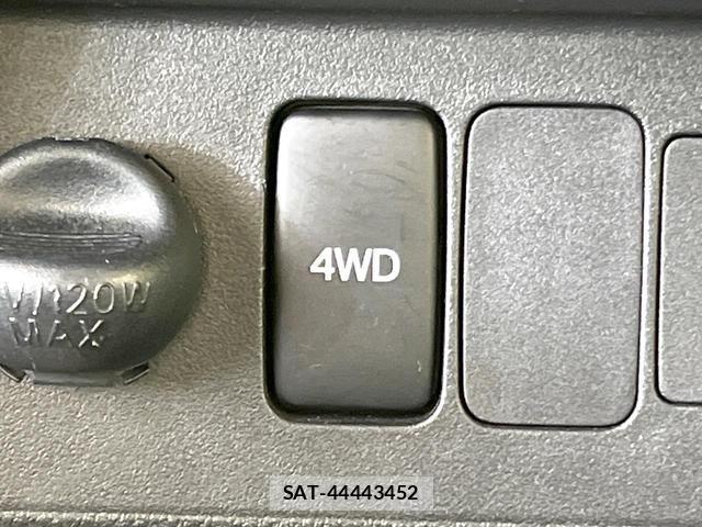 Daihatsu HIJET TRUCK 2018-03 7803930-2