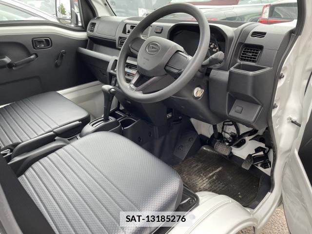 Daihatsu HIJET TRUCK 2023-10 7804003-5