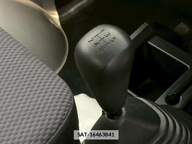 Daihatsu HIJET TRUCK 2018-08 7808317-6