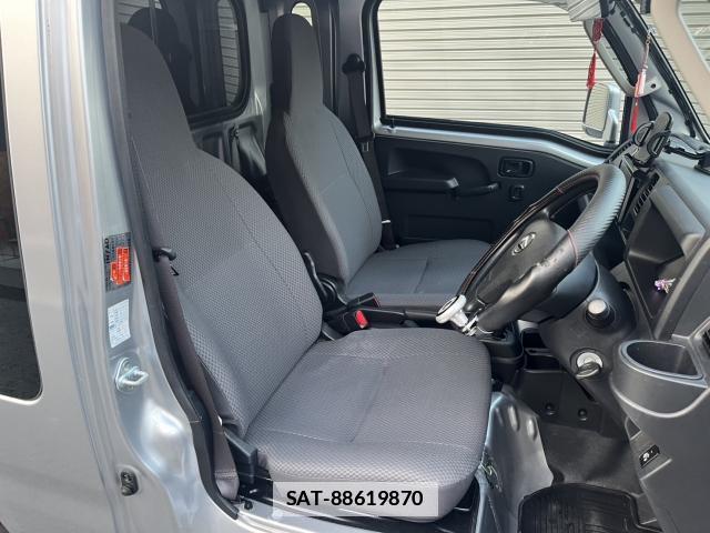 Daihatsu HIJET TRUCK 2020-10 7810181-3