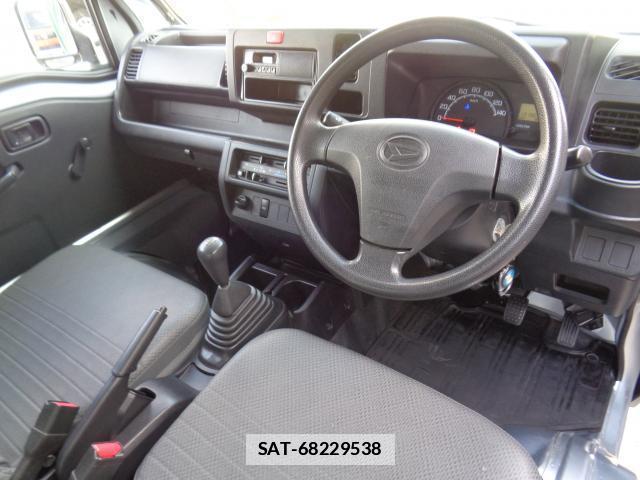 Daihatsu HIJET TRUCK 2018-02 7810306-7