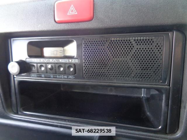 Daihatsu HIJET TRUCK 2018-02 7810306-9