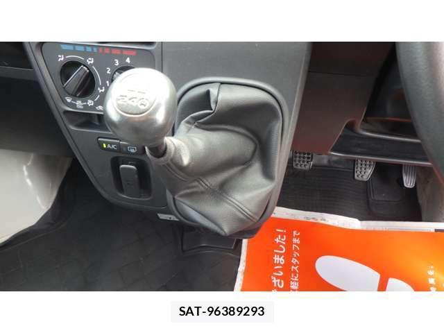 Daihatsu HIJET VAN 2018-09 7797461-12