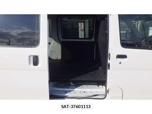 Daihatsu HIJET VAN 2020-03 7797462-15
