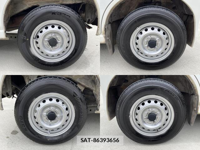 Daihatsu HIJET VAN 2013-11 7803987-8
