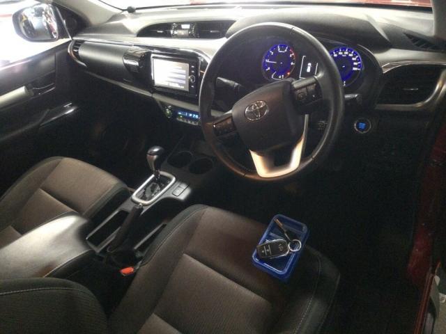 Toyota HILUX 2018-03 7795024-2
