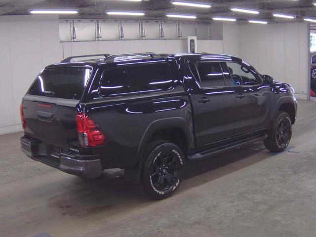 Toyota HILUX 2019-02 7795096-5