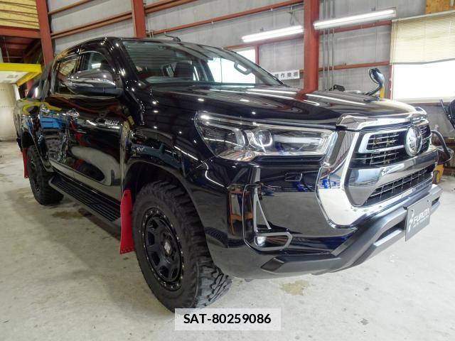 Toyota HILUX 2021-10 7798756-11
