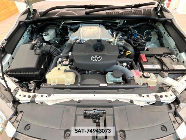 Toyota HILUX 2023-05 7801297-17