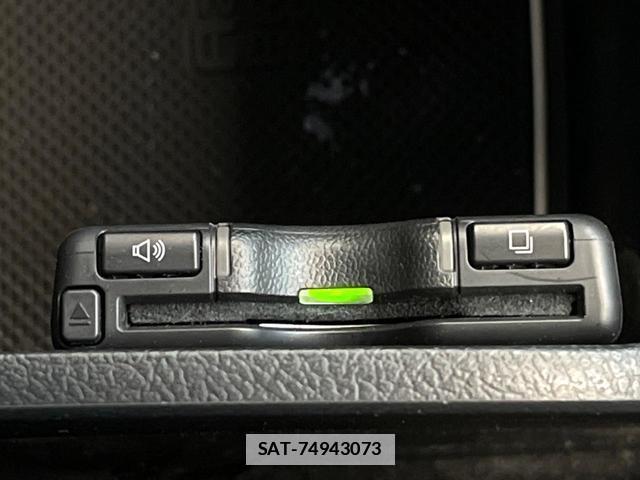Toyota HILUX 2023-05 7801297-5