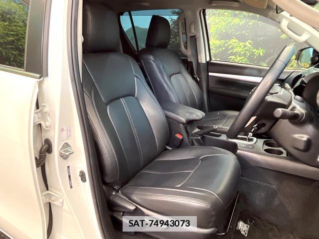 Toyota HILUX 2023-05 7801297-7