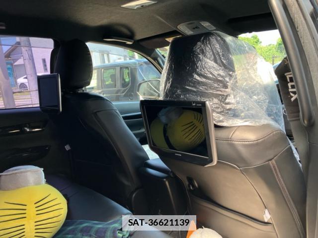 Toyota HILUX 2019-09 7806842-9