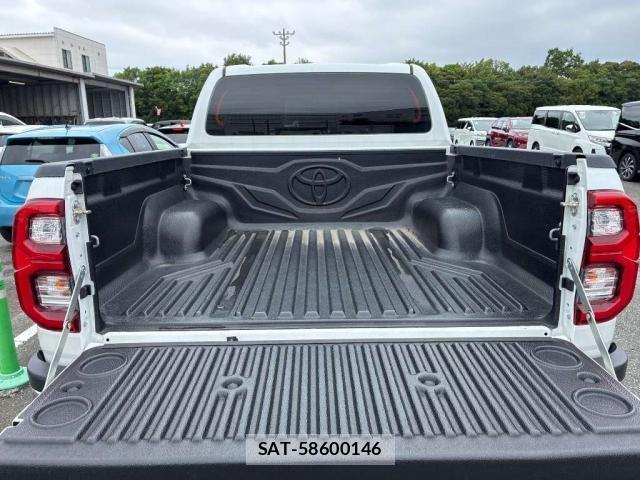 Toyota HILUX 2024-08 7808238-7