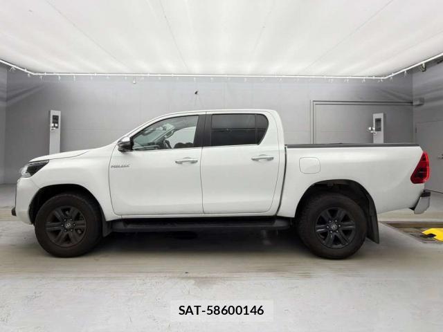 Toyota HILUX 2024-08 7808238-9