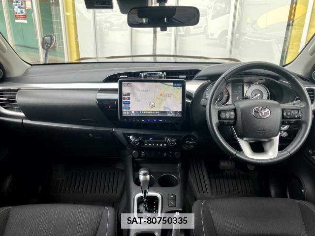 Toyota HILUX 2021-11 7809834-3