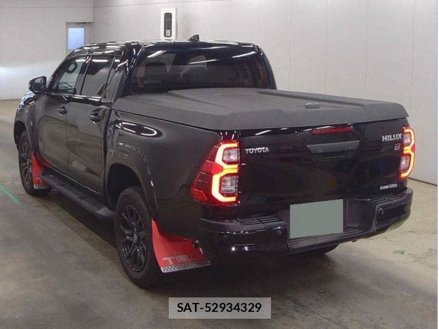 Toyota HILUX 2024-01 7810514-1