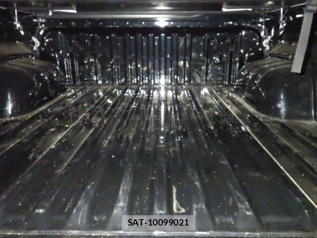 Toyota HILUX 2023-07 7810529-2