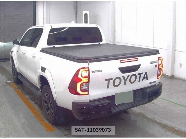 Toyota HILUX 2022-09 7810561-1