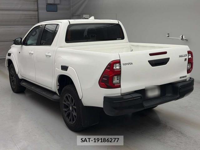 Toyota HILUX 2023-12 7811209-1