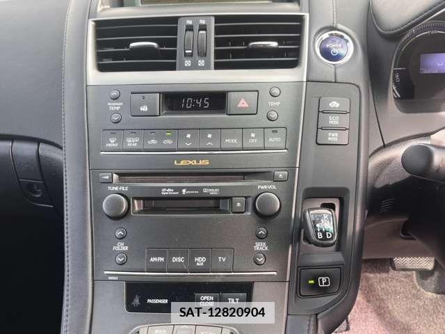 Lexus HS 2012-11 7793669-4