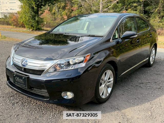 Lexus HS 2012-11 7794363-5