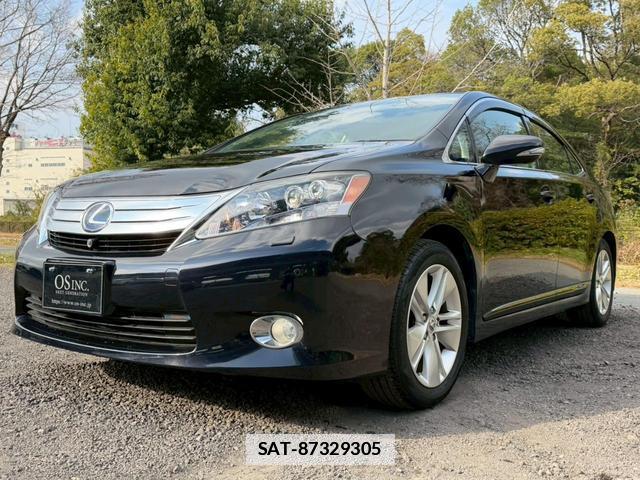Lexus HS 2012-11 7794363-6
