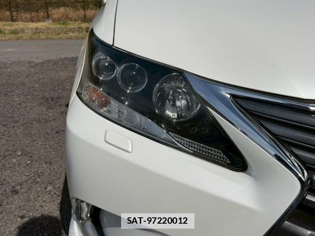 Lexus HS 2013-02 7794376-8