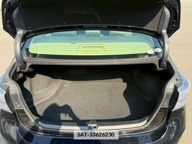 Lexus HS 2010-01 7795596-15