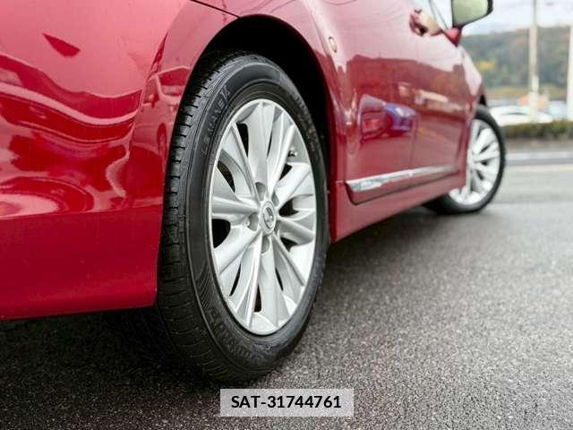 Lexus HS 2015-09 7795618-15