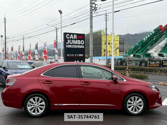 Lexus HS 2015-09 7795618-4