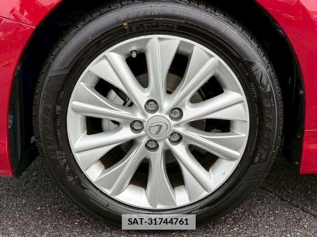 Lexus HS 2015-09 7795618-9