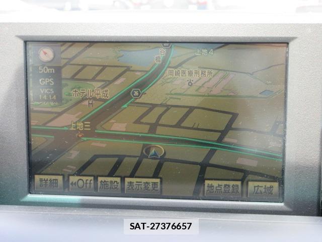 Lexus HS 2010-02 7795944-4
