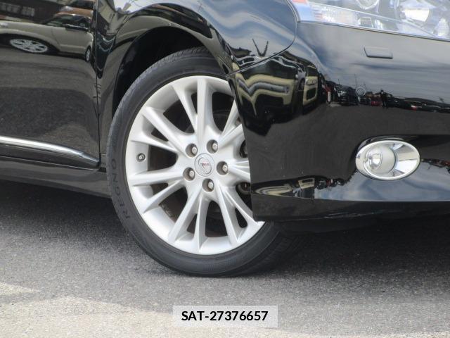 Lexus HS 2010-02 7795944-9