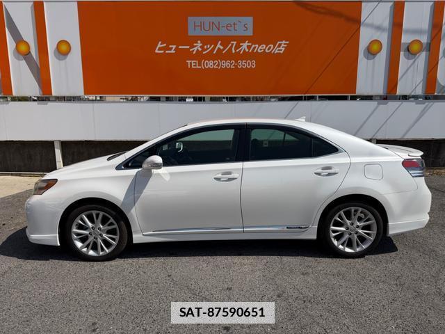 Lexus HS 2010-03 7796974-1