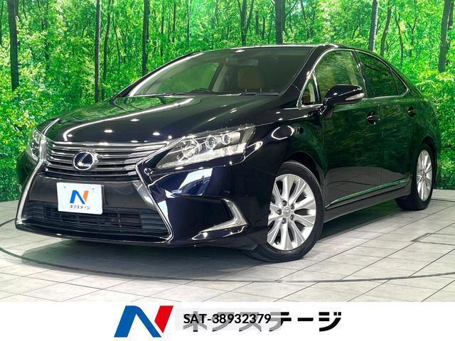 Lexus HS 2013-03 7798436-0