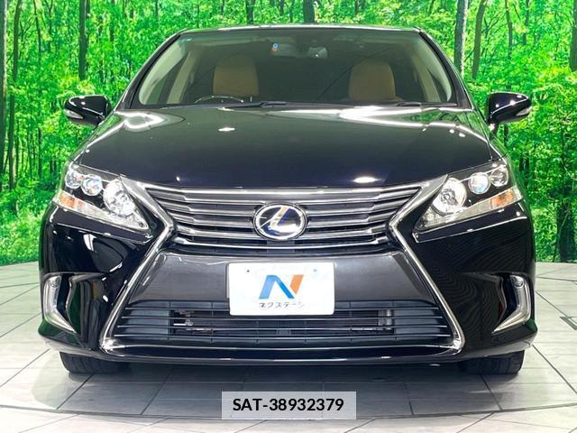 Lexus HS 2013-03 7798436-15