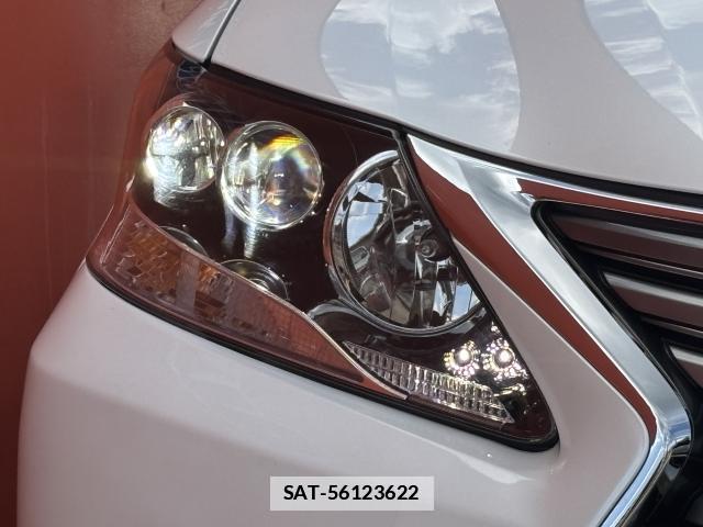 Lexus HS 2016-01 7801828-13