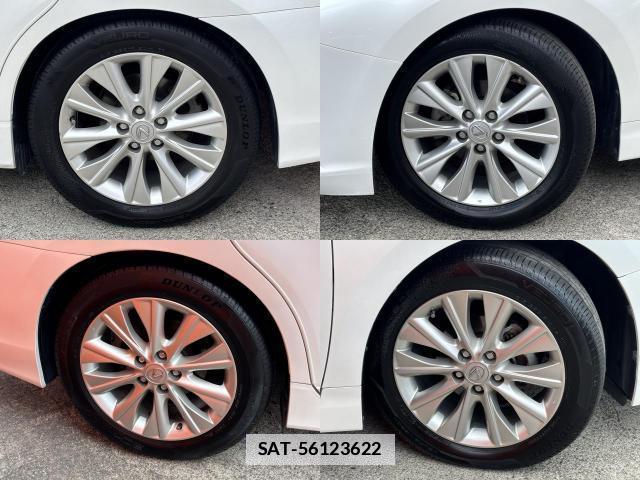 Lexus HS 2016-01 7801828-8