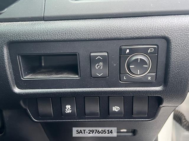 Lexus HS 2010-03 7805446-13