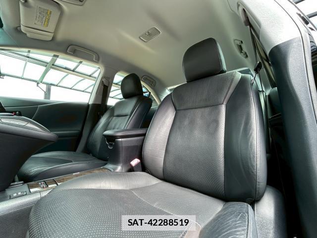 Lexus HS 2011-05 7805693-15