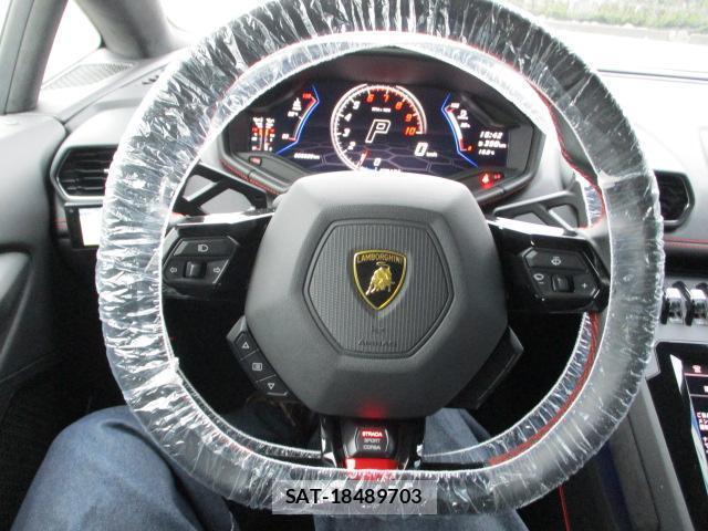 Lamborghini Huracan 2022-08 7803786-15