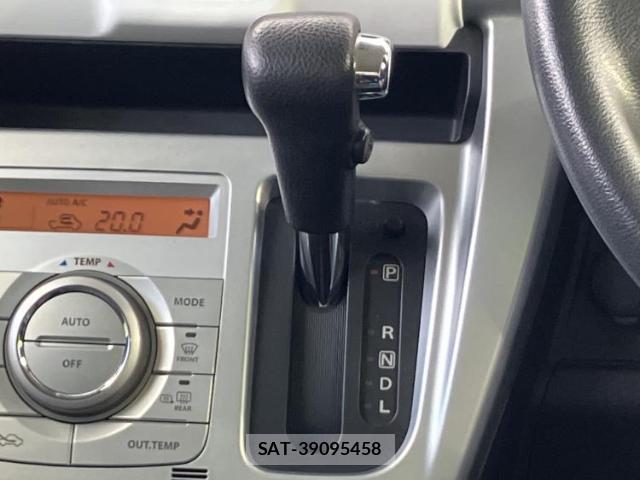 Suzuki HUSTLER 2014-01 7808041-16