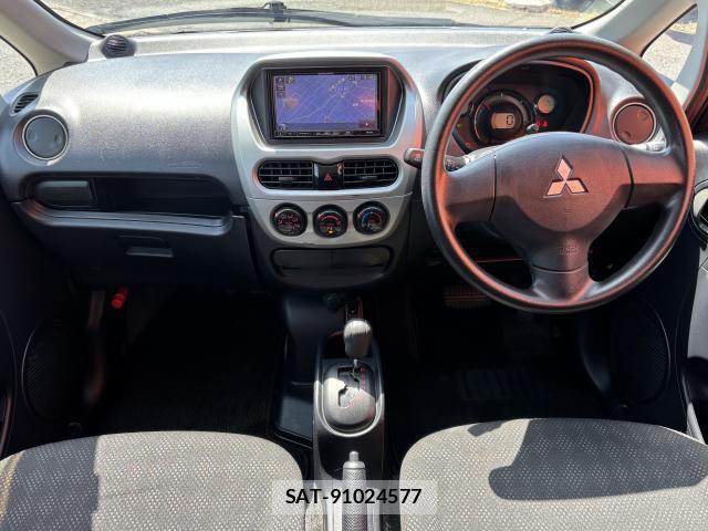 Mitsubishi I-MIEV 2014-03 7801831-2