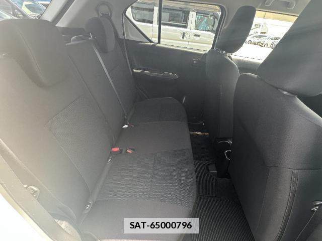 Suzuki IGNIS 2018-03 7801758-4
