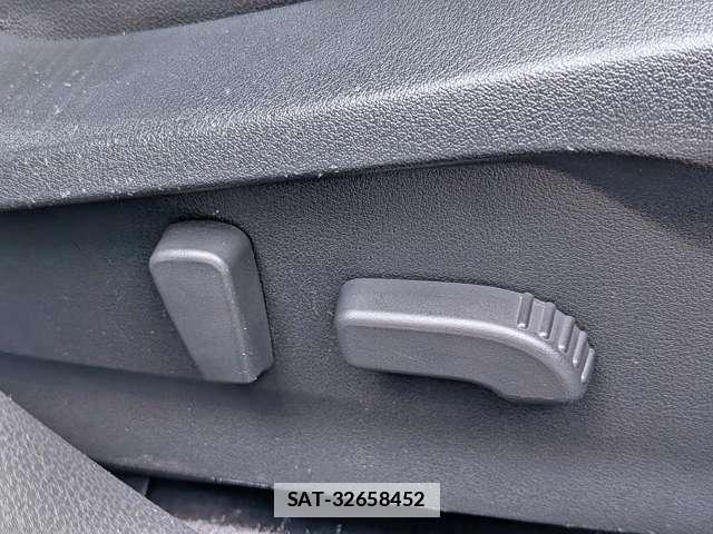 Subaru IMPREZA G4 2017-05 7803087-11
