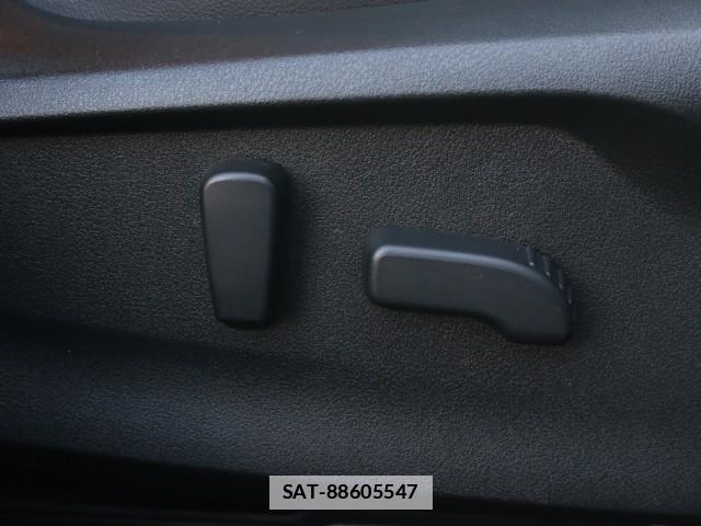 Subaru IMPREZA SPORTS 2018-06 7796299-16